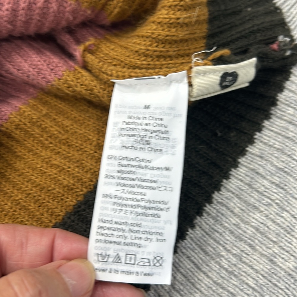 Madewell Multicolor Patchwork Pocket Pull Over Sw… - image 8